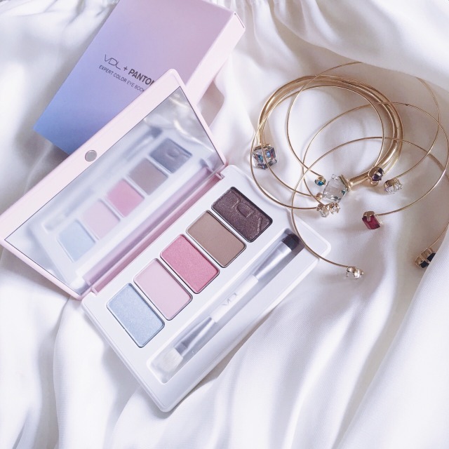 毕业照化什么妆好看 毕业季打造超上镜的妆容